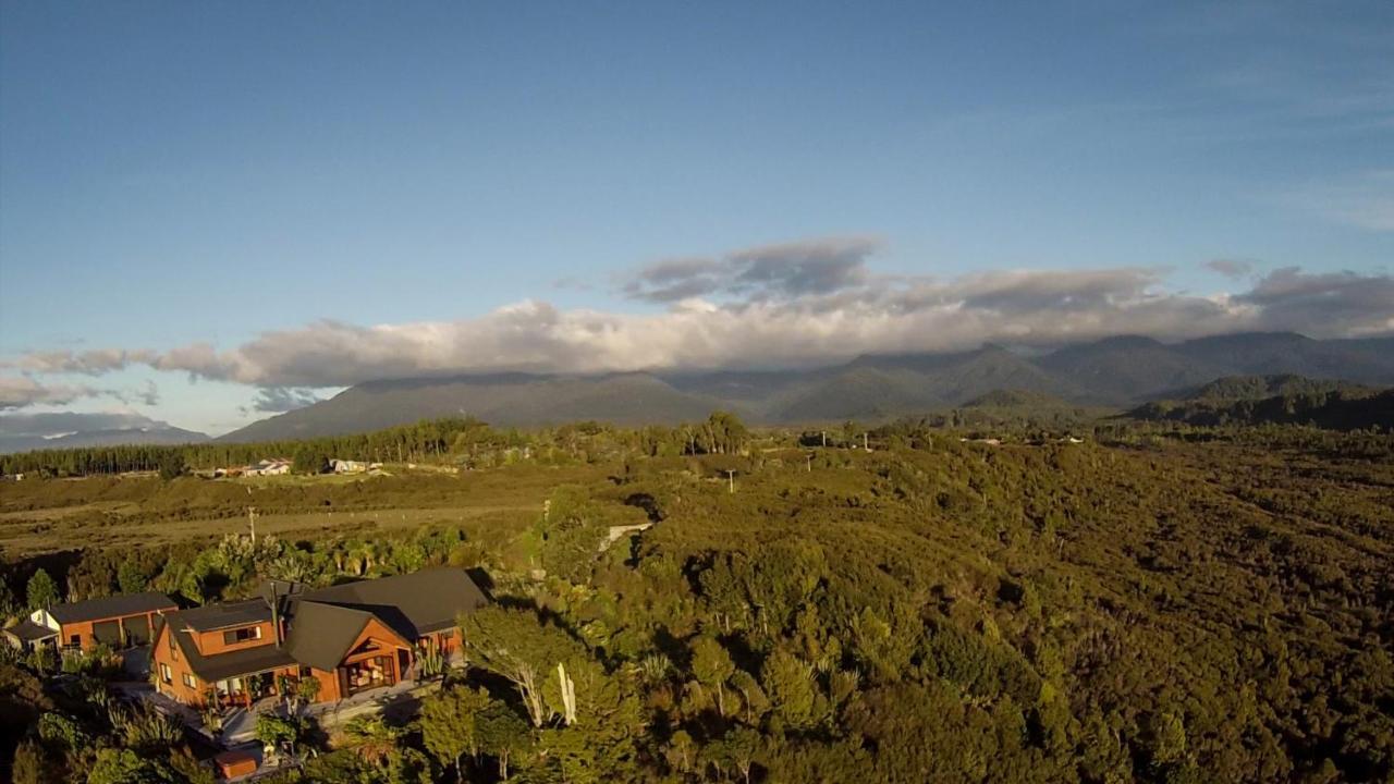 Birds Ferry Lodge Luxury B&B ウェストポート エクステリア 写真