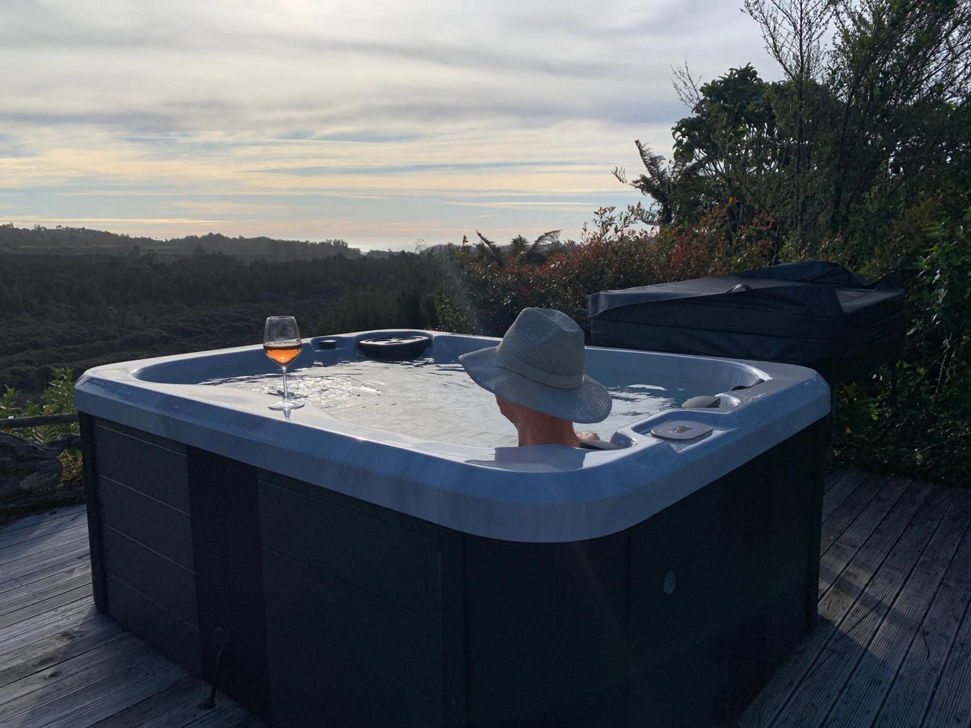 Birds Ferry Lodge Luxury B&B ウェストポート エクステリア 写真
